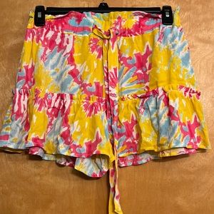 Fun summer shorts, comfortable and stylish!